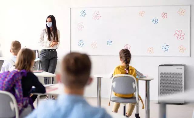 Öğretmen yer değiştirme