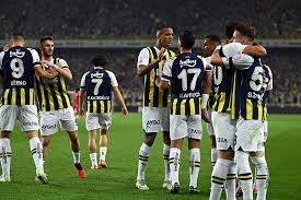 Fenerbehçe-Rekor-Kırarak-Liderliğini-Sürdürdü