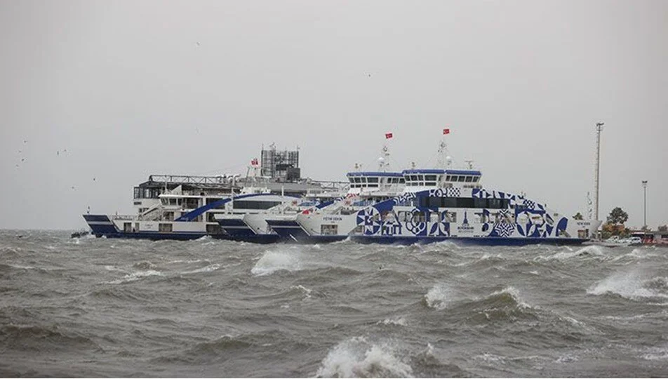 Deniz ulaşımına olumsuz hava engeli Çok sayıda sefer iptal