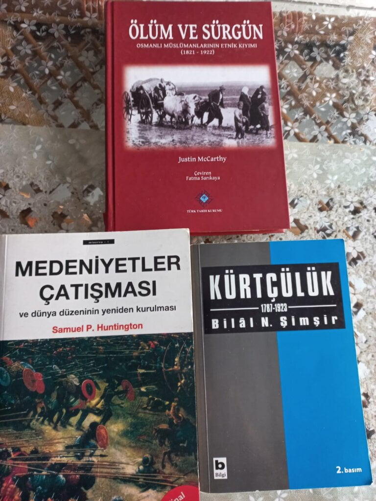 Ülkemiz ve Müslüman ülkeler üzerine yazılmay3 önemli kitap