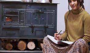 EN AZINDAN EŞEĞİN GÖLGESİNİ MERAK EDER BELKİ BİRKAÇ KİŞİ…