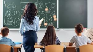 Aday Öğretmenlik ve Öğretmenlik Mesleği Kariyer Basamakları Yönetmeliği yürürlüğe girdi