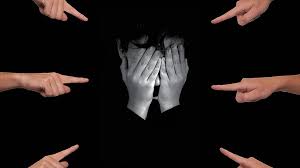 MÜFREDAT GELİŞTİRMEK VE AKRAN ZORBALIĞI